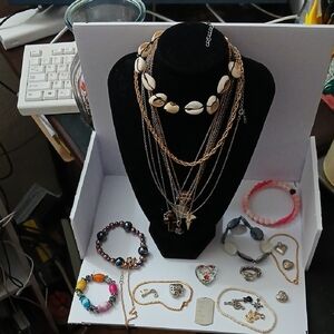 40 Lot Of Childern Jewelry